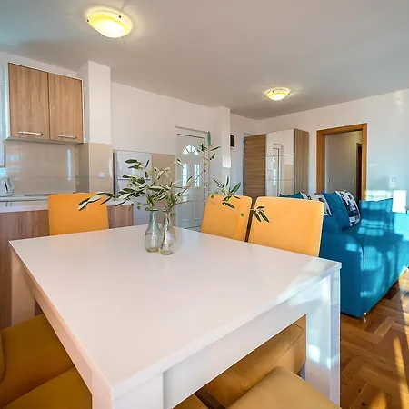 Apartments Mon Beach Budva Exterior foto