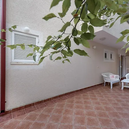 Apartments Mon Beach Budva Exterior foto